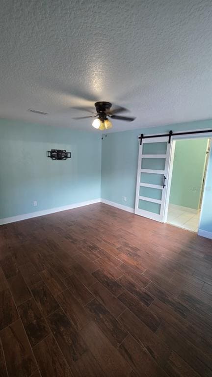 Building Photo - 1703 Paradise Dr