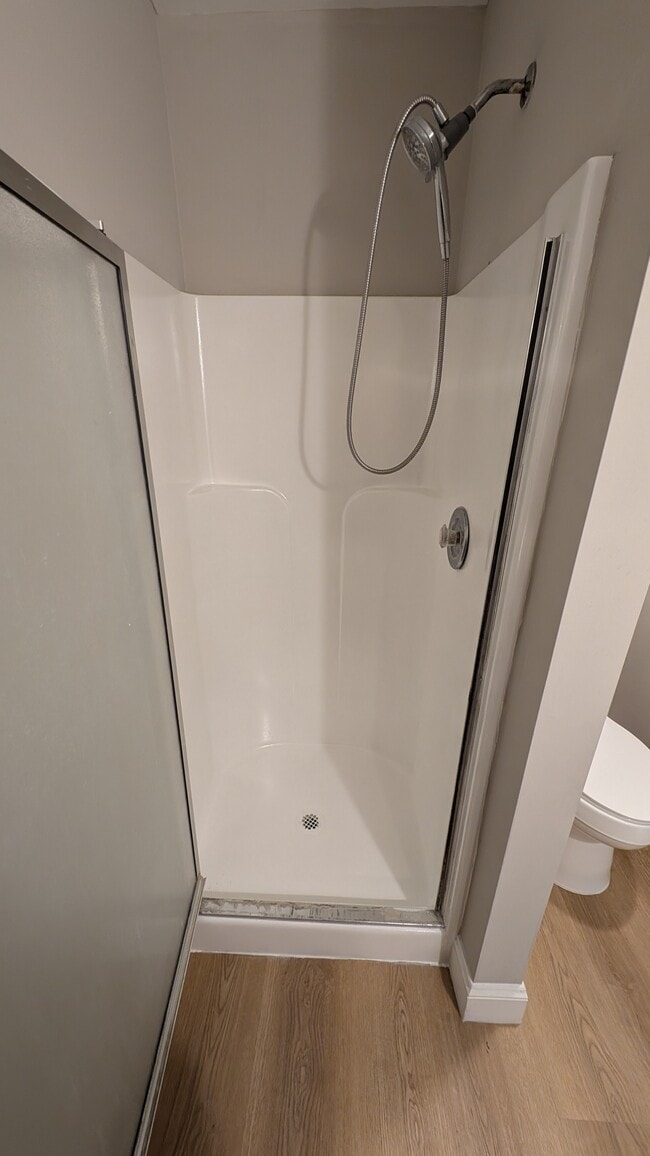 Building Photo - 1070 Millcreek Rd