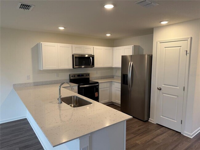 Building Photo - 48 Reidsville Dr