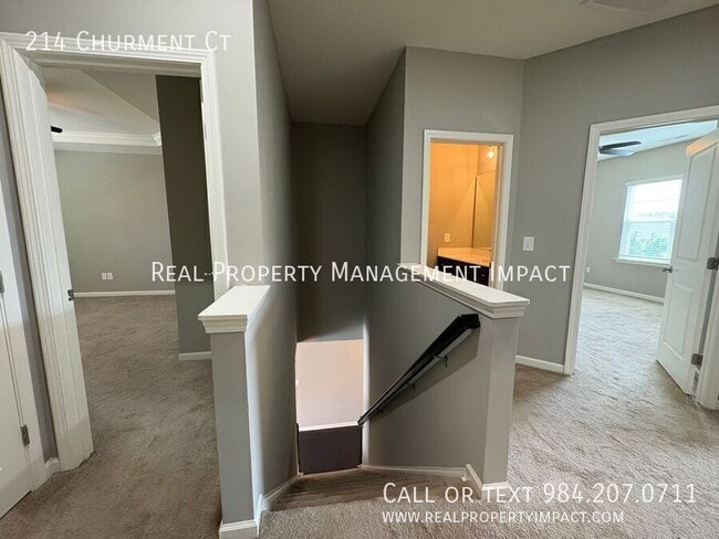 Building Photo - 214 Churment Ct