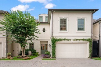 Building Photo - 1235 Wynden Oaks Garden Dr