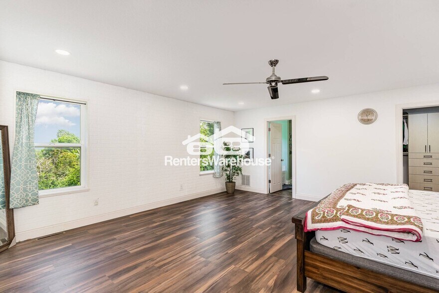 Building Photo - 17582 Gerdine Path
