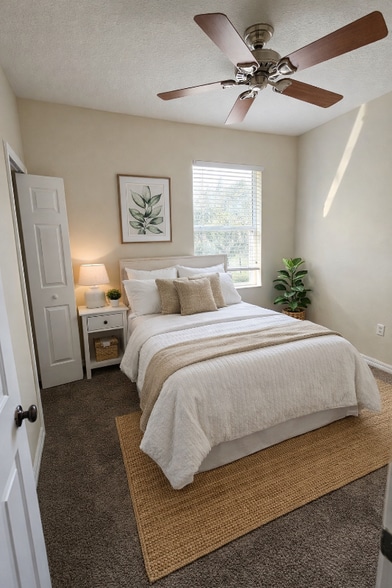 Building Photo - 3729 Parkridge Cir