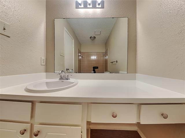 Building Photo - 6144 Mackneal Trail