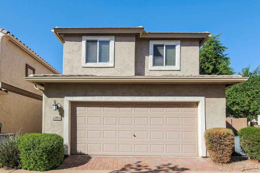 Building Photo - 10053 E Isleta Ave