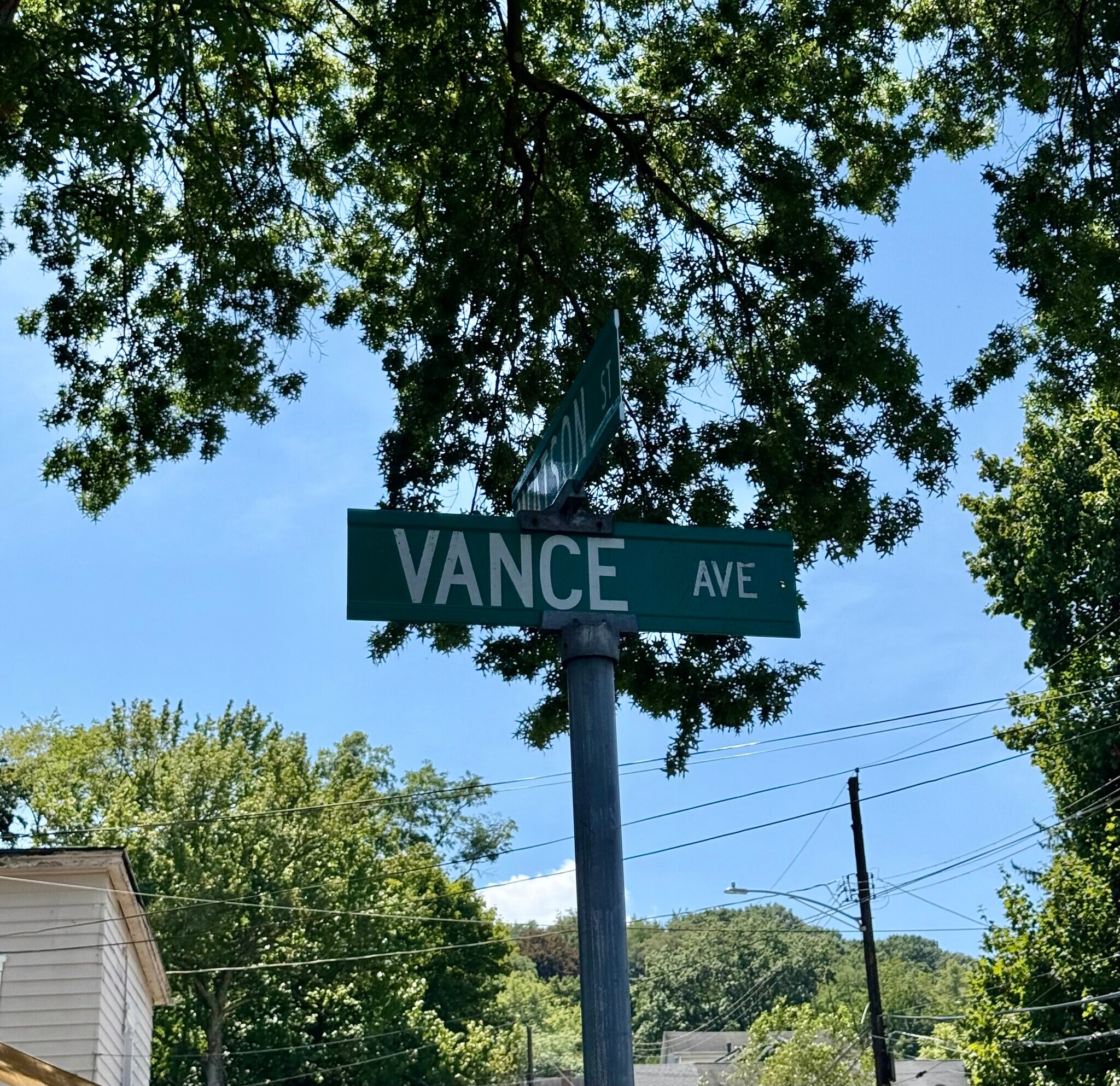 Building Photo - 1054 Vance Ave