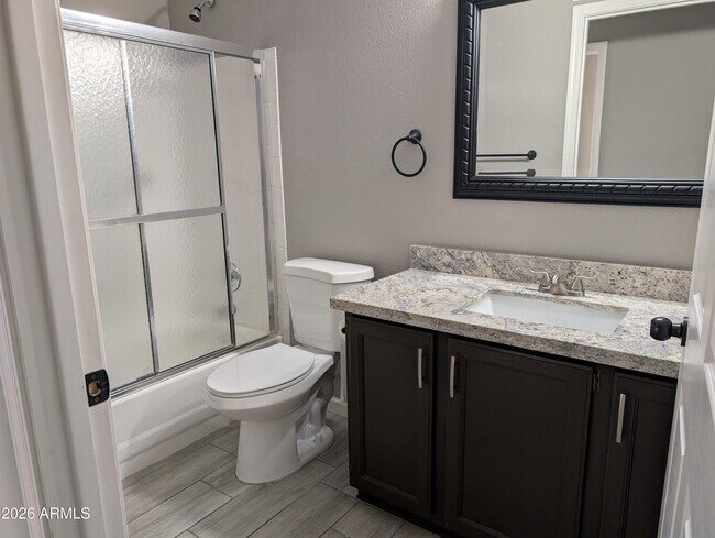 Building Photo - 15801 N 11th Ave