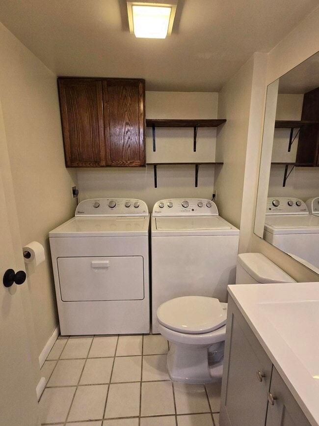 Building Photo - 3811 38th Way