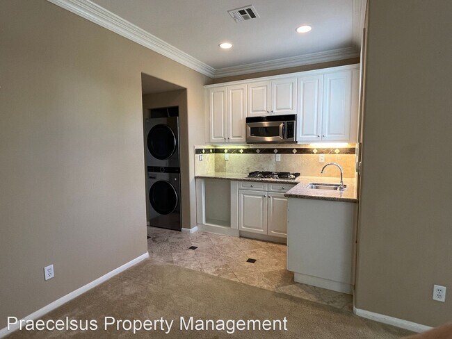 Building Photo - 1 br, 1 bath House - 1033 White Alder