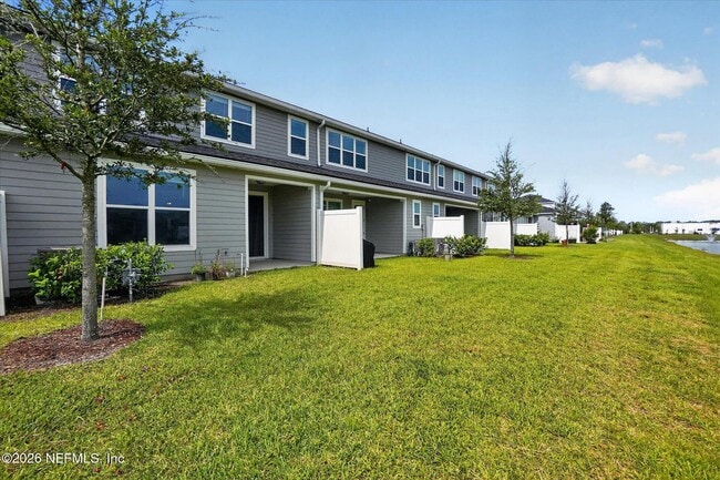 Building Photo - 698 Cherry Elm Dr