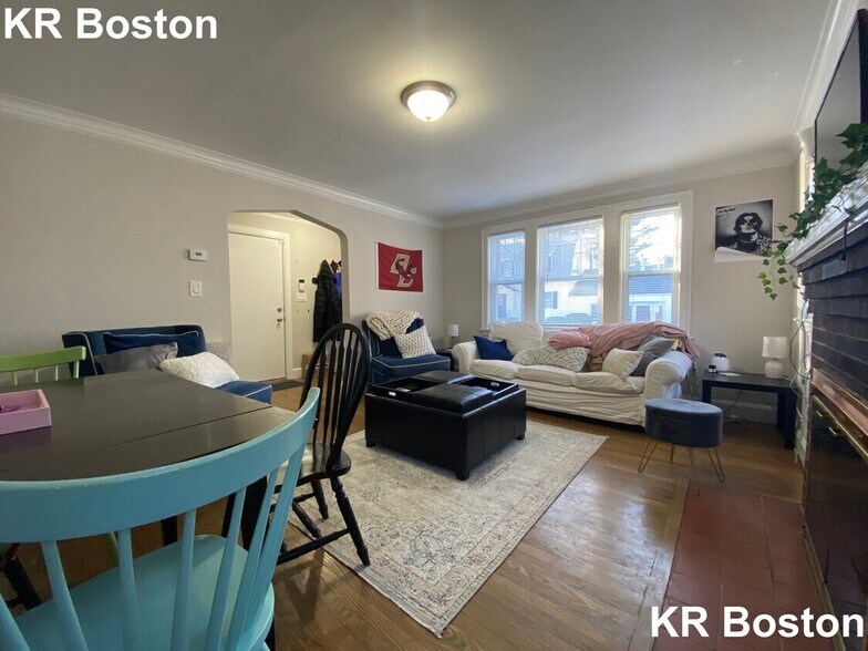 Building Photo - 25 Greycliff Rd
