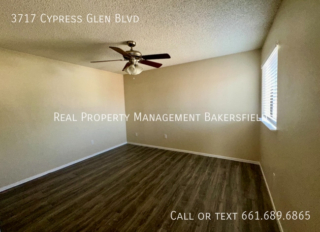 Building Photo - 3717 Cypress Glen Blvd