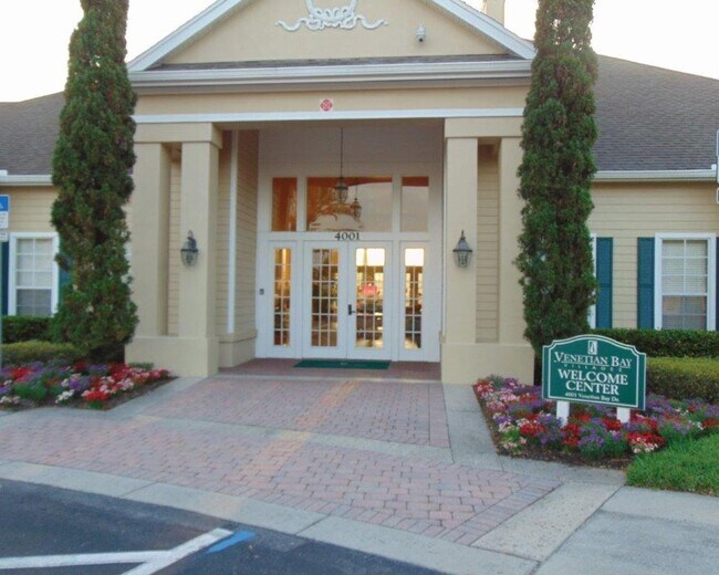 Building Photo - 2280 San Vital Dr