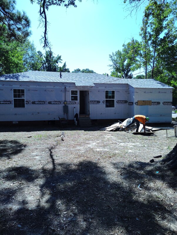 Building Photo - 1907 W 28th Ave