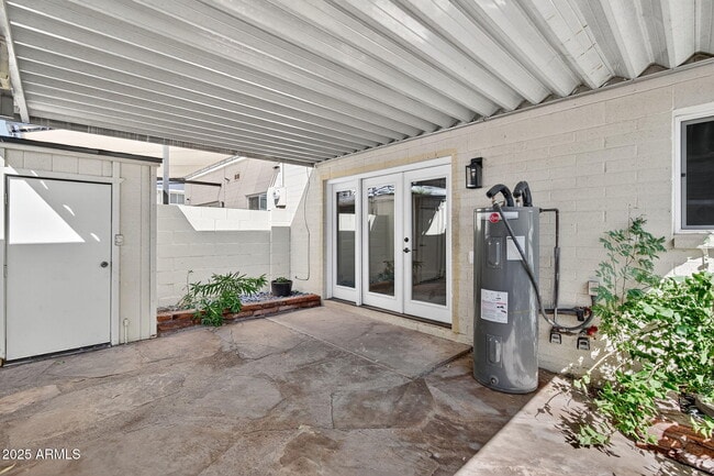 Building Photo - 1339 N 44th St