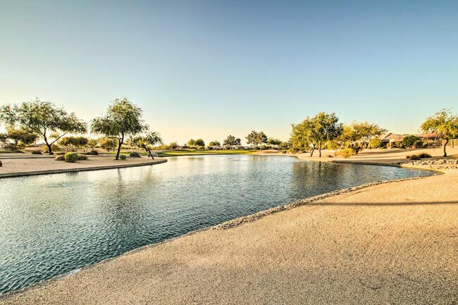 Building Photo - 17824 N Stone Haven Dr