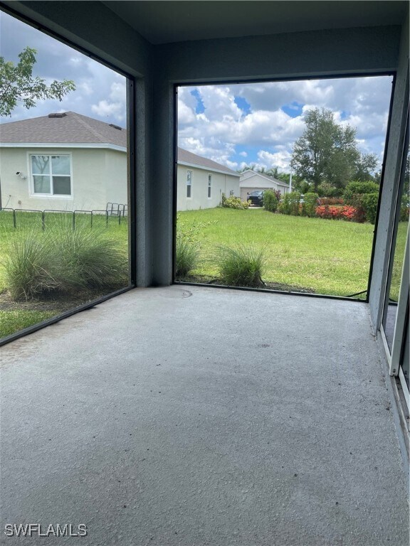 Building Photo - 8750 Cascade Price Cir