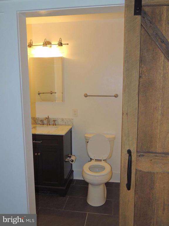 Building Photo - 5511 Williams Rd