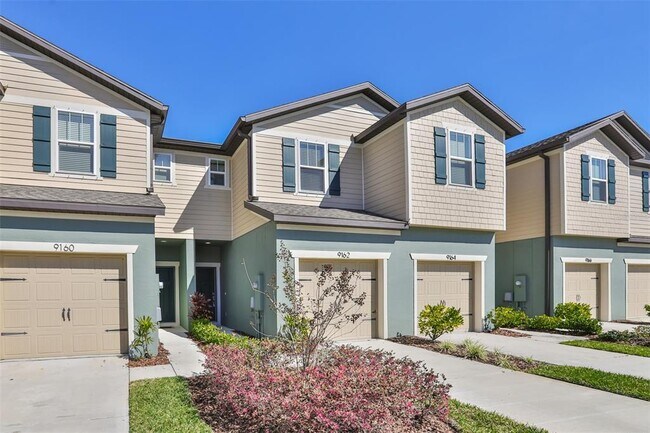 Building Photo - 9162 Hillcroft Dr