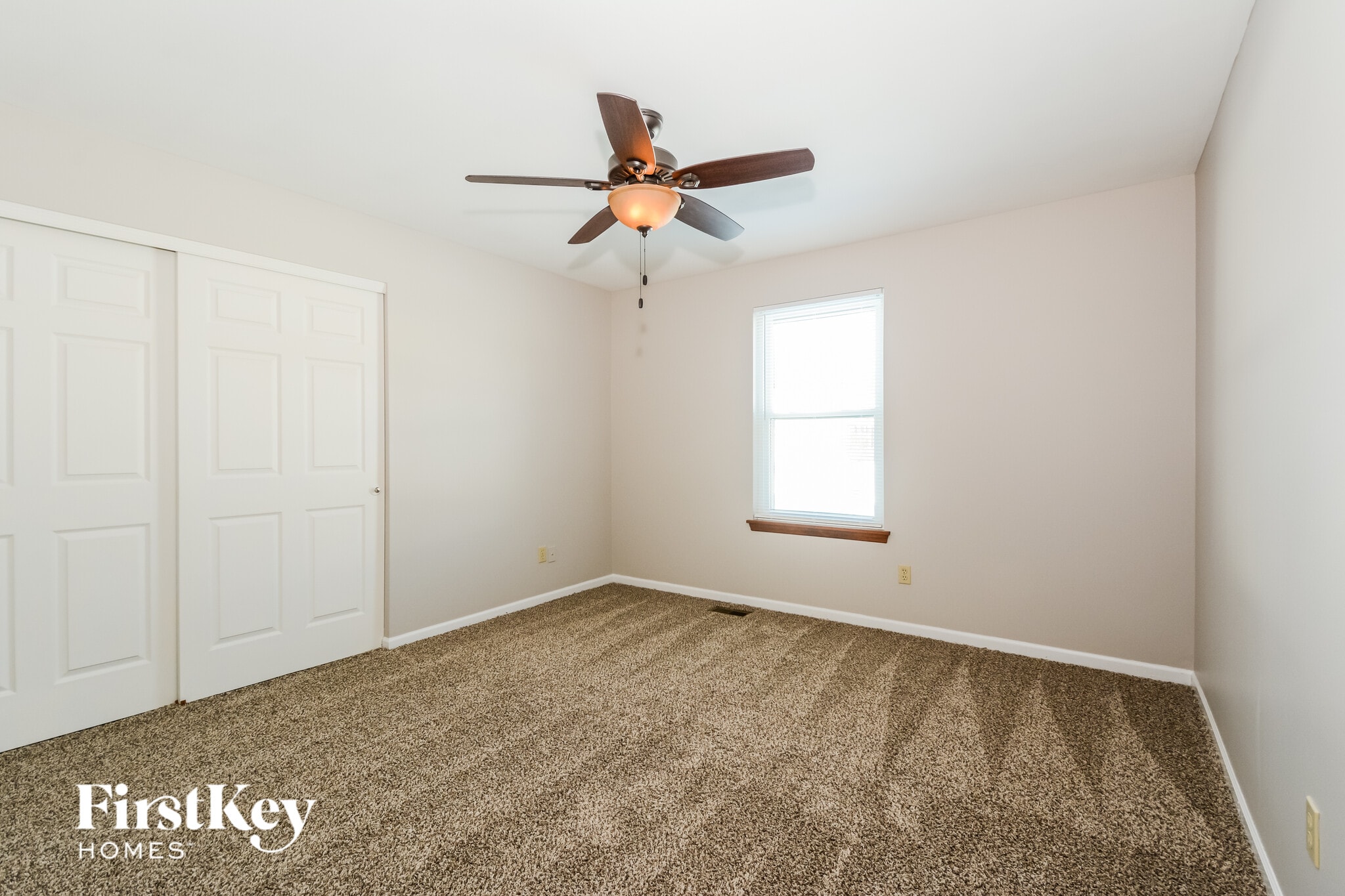 Building Photo - 2800 Wilshire Valley Dr