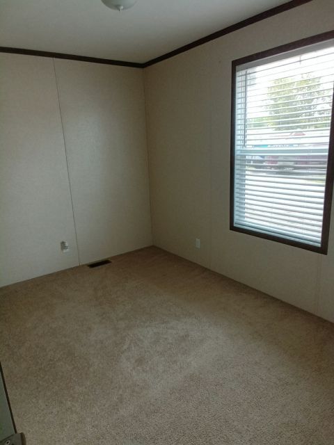 Primary Photo - 4928 Bay Dr