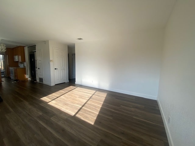 Building Photo - 4144 Ravenwood Pl