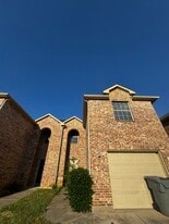 Building Photo - 380 Woodgrove Dr