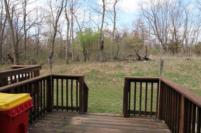 Building Photo - 103 Mabel Ln