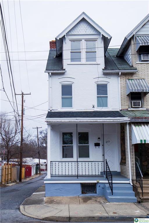 Primary Photo - 455 W Whitehall St