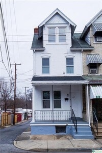 Building Photo - 455 W Whitehall St