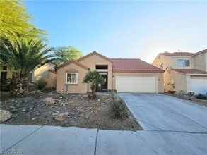 Building Photo - 437 Mayan Dr