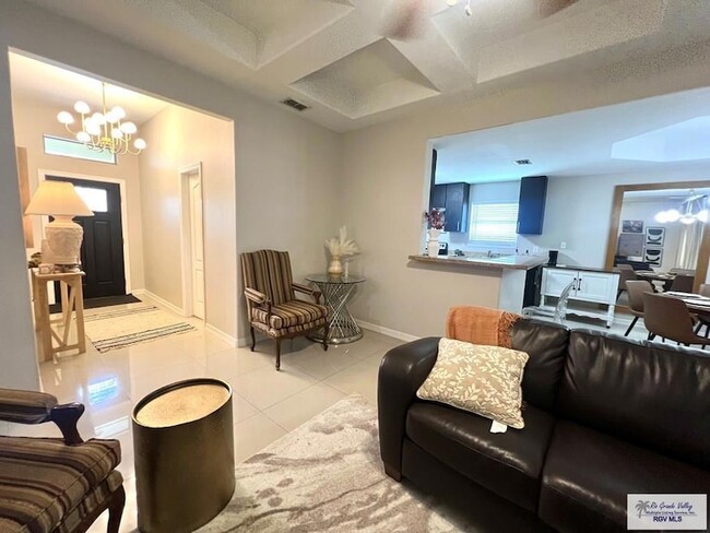 Building Photo - 216 Gilson Rd