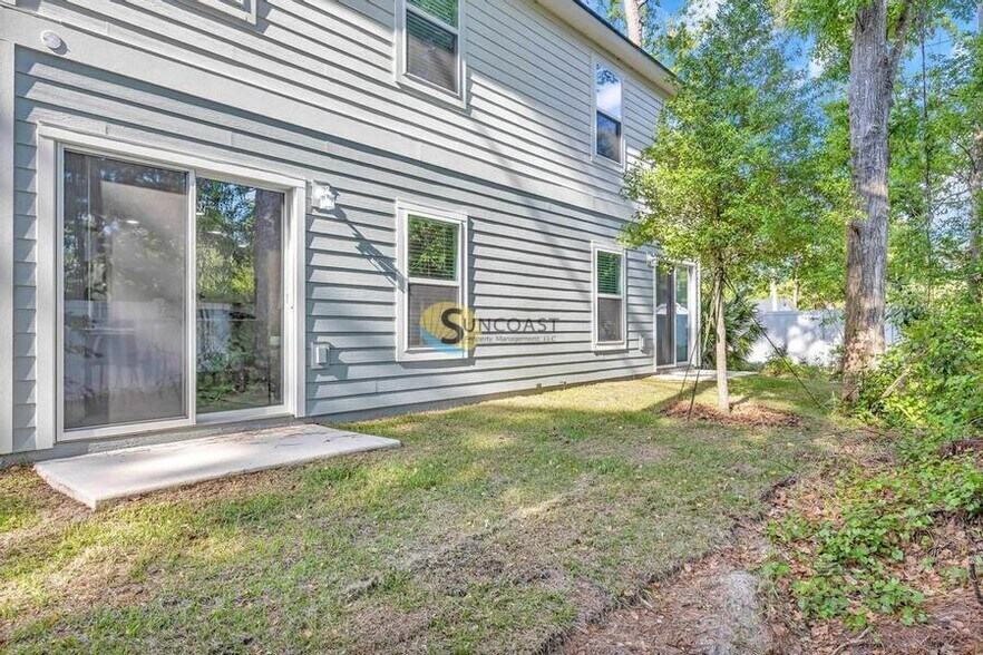 Building Photo - 1522 Yelford Cir