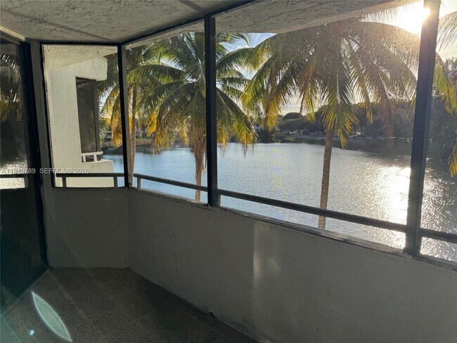 Building Photo - 8335 SW 152nd Ave