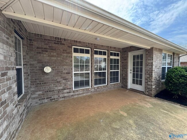 Building Photo - 117 Millside Ln NW