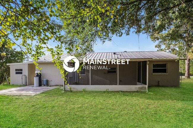Building Photo - 3 Bedroom Pet-Friendly Home in Lehigh Acres, FL with Main Street Renewal