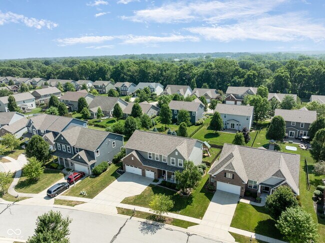 Building Photo - 6192 Bayard Dr