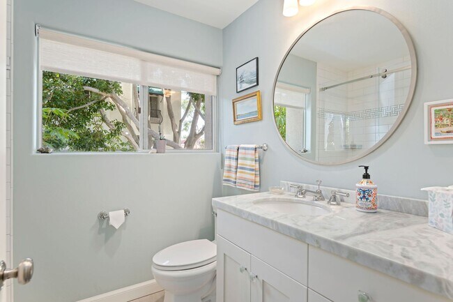 Building Photo - El Escorial Villa – East Beach Living at I...