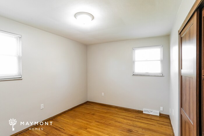 Building Photo - 8023 Barrett Rd