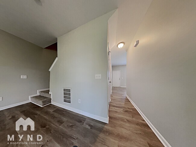 Building Photo - 4253 Beacon Crest Way