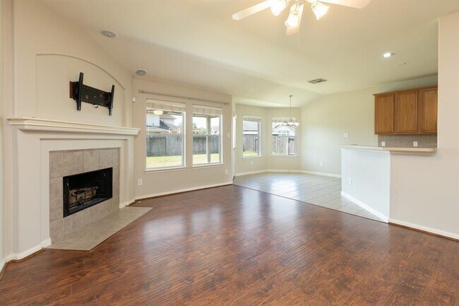 Building Photo - 9502 Mustang Park Ct