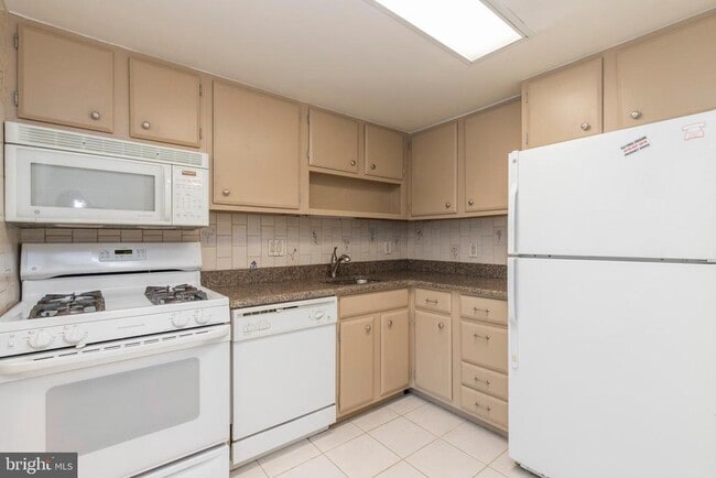 Building Photo - 510 Old Forge Crossing