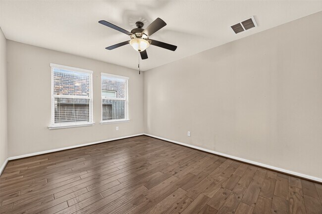 Building Photo - 26602 Yukon Straight Dr