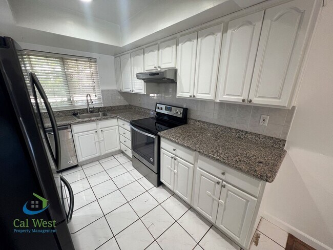 Building Photo - $2995 - Berryessa 2 Br/1.5 Ba Condo in Great Location