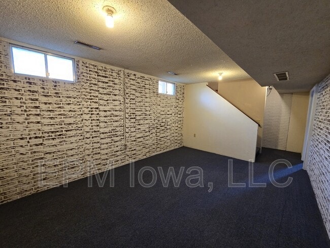 Building Photo - 2241 Casper Ave