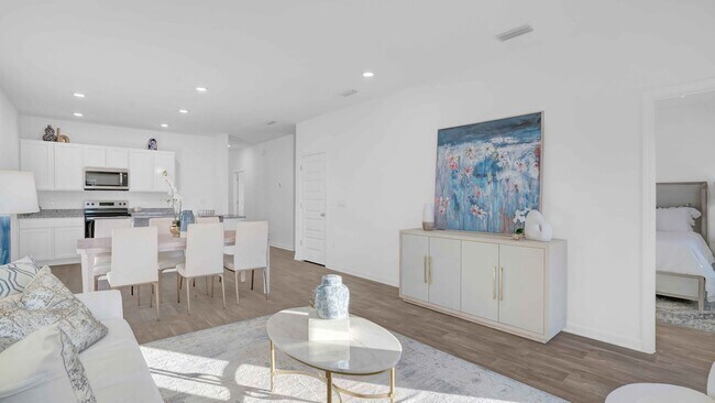 Building Photo - 13634 Logan Pl