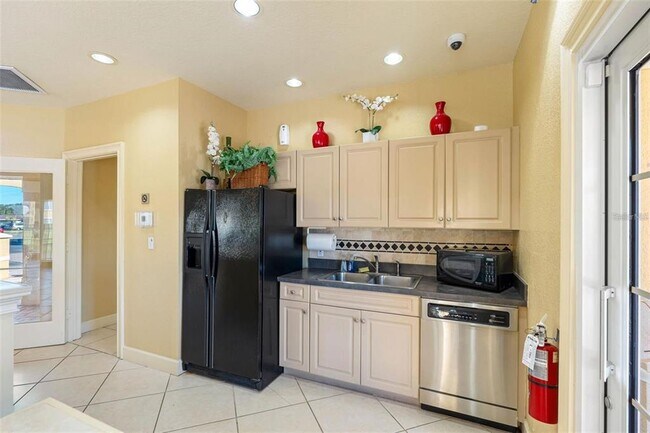 Building Photo - 4302 Bayside Village Dr