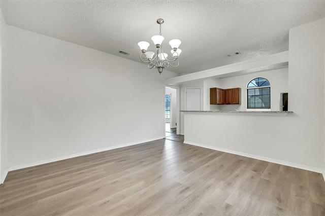 Building Photo - 5102 Wood Creek Ln