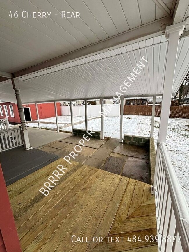 Building Photo - 46 Cherry-Rear