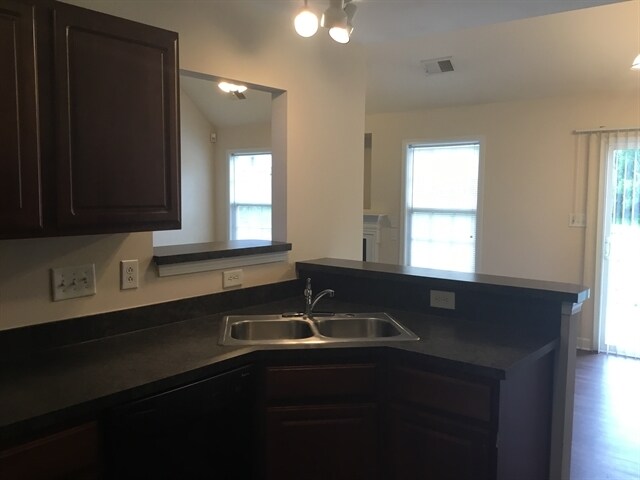 Building Photo - 3113 Twin Peaks Ct